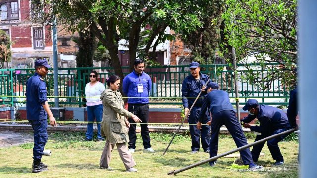देशभर २३ हजार ११२ मतदान केन्द्र निर्माण सकियो, यसरी हुँदैछ तयारी (तस्विरहरु)