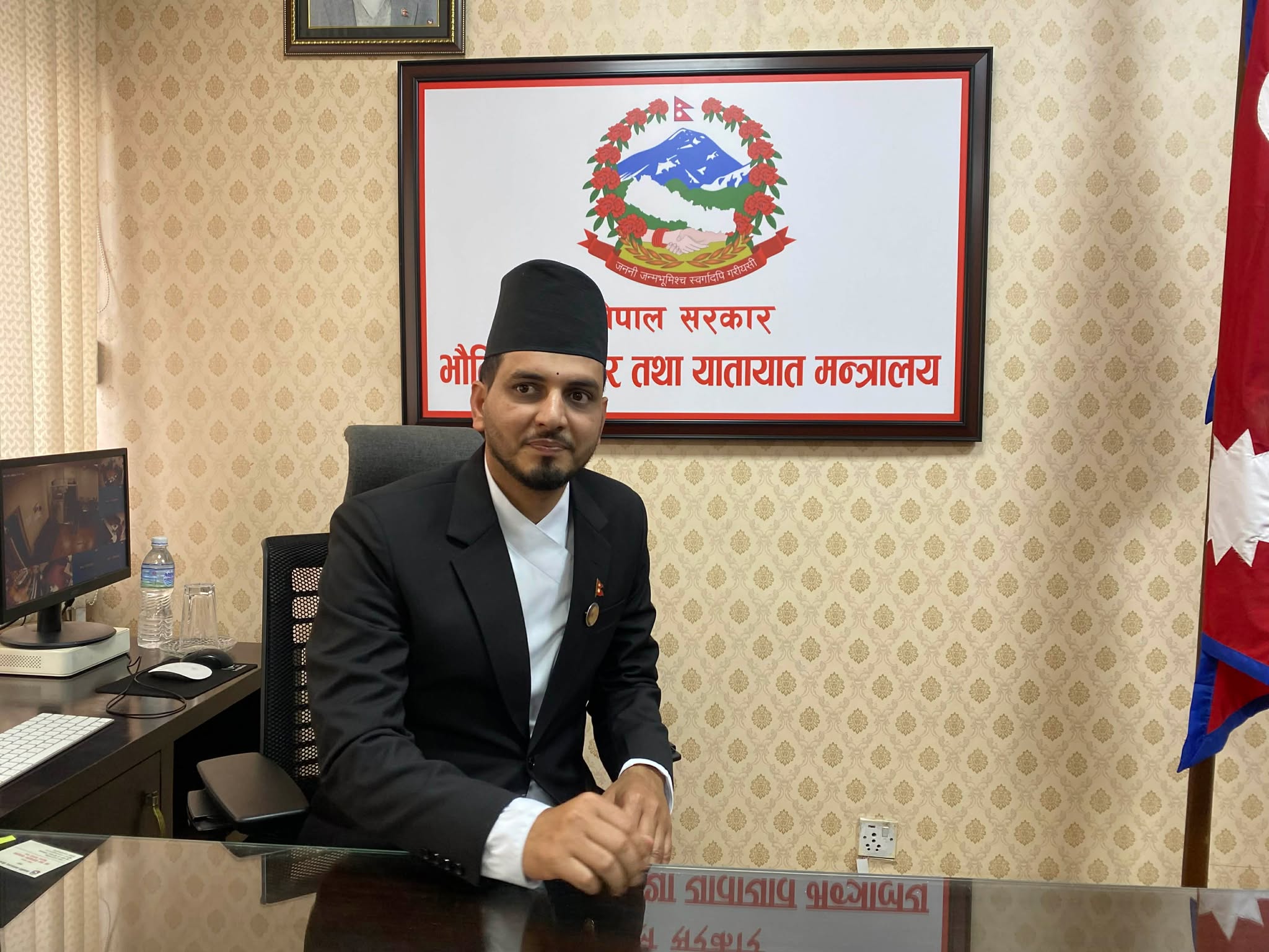 उबरलाई नेपाल आउन सहजीकरण गर्दै सरकार, निजी गाडीले पनि राइड सेयरिङ सेवा दिन पाउने