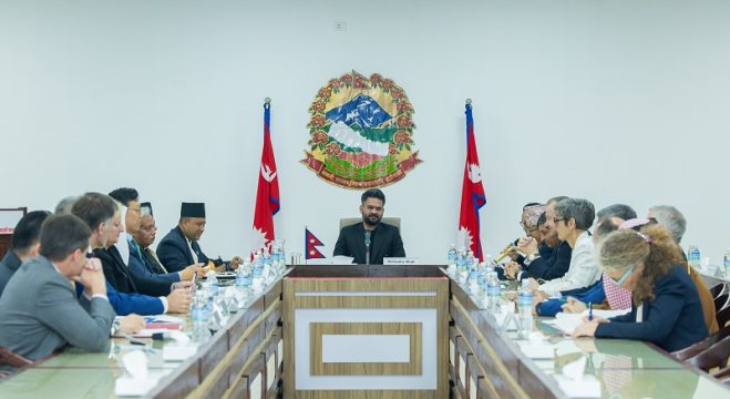 बालेनले ईयूमा आबद्ध देशका राजदूतसँग संवाद गर्दै, सरकारको प्राथमिकता जानकारी गराउने