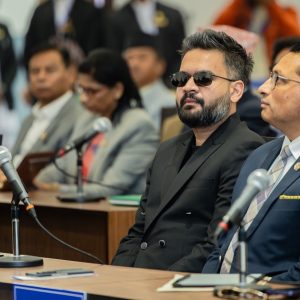 शिक्षा स्वास्थ्यमा करले अर्थमन्त्रीलाई बुमर्‍याङ, सांसदलाई फाइल खोल्ने धम्की दिएका वाग्ले एकाएक कसरी गले?