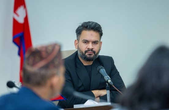 विकास आयोजनामा रुख कटानको स्वीकृति अब ४५ दिनभित्रै, ‘सनसेट ल’को मस्यौदा बालेनको हातमा