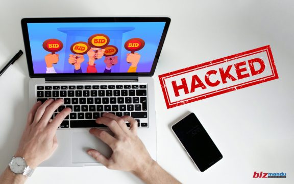 सरकारी टेन्डर ह्याक प्रकरण: ठेकेदारसँग ह्वाट्सएपमा लाखौं बार्गेनिङ गर्ने मास्टरमाइन्डको खुलेन पहिचान