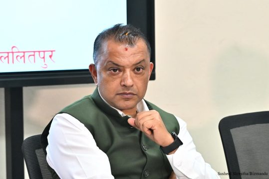 गगनमाथि संस्थापनइतरको संगीन आरोप, अमेरिकी अधिकारीलाई सूचना बेचेको आरोप मुद्दामै समावेश