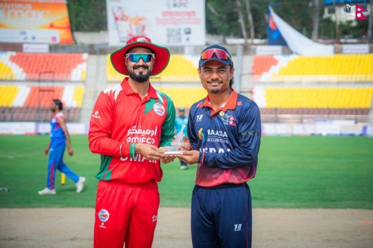 ‌ओमनविरुद्ध टस जितेर ब्याटिङ गर्दै नेपाल, आशिफ र करण प्लेइङ ११ मा फर्किए