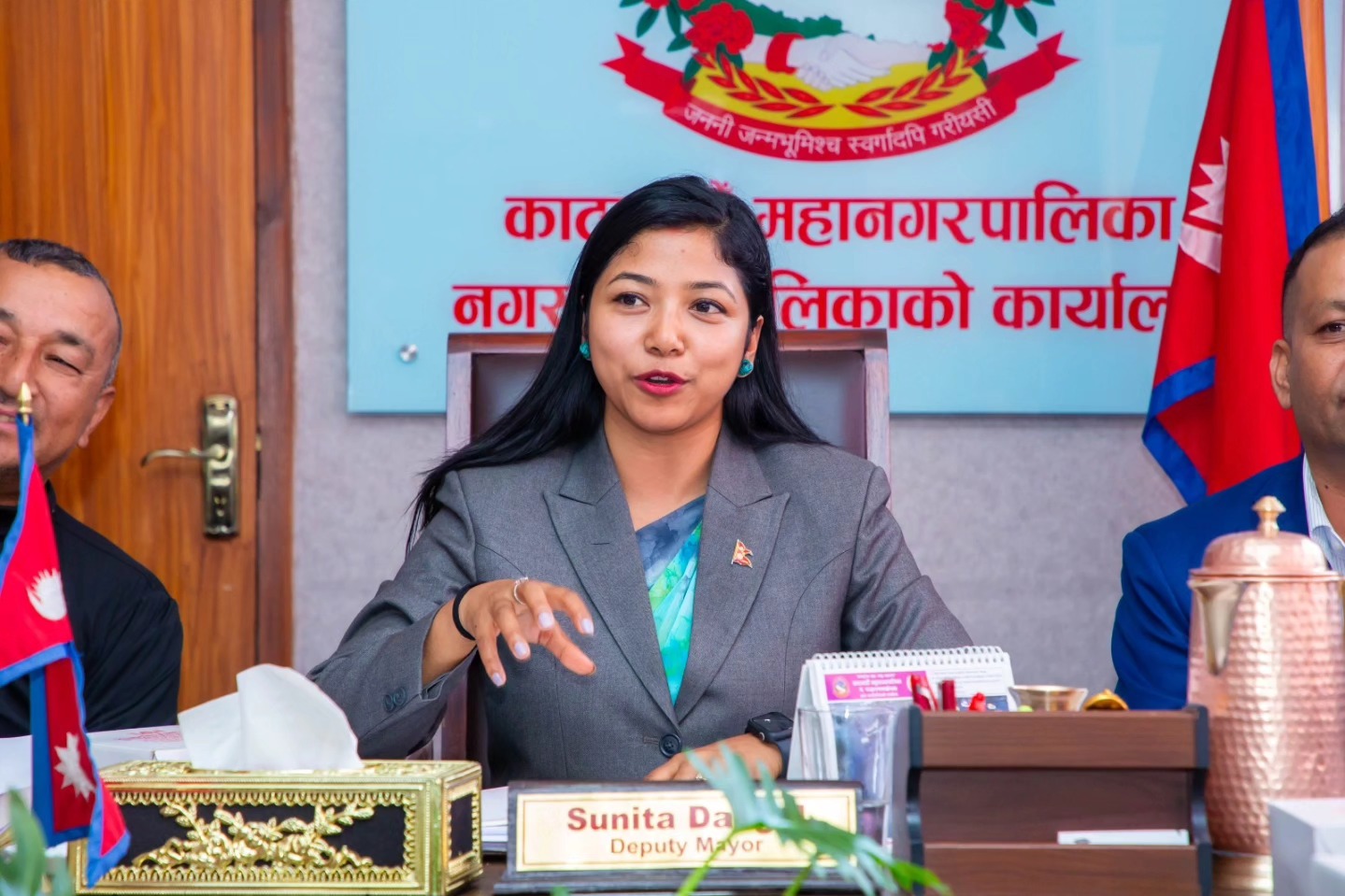 इन्धन बचत गर्न काठमाडौं महानगरले आलोपालो गाडी संचालन गर्ने, एकै ठाउँ बस्नेलाई कार पुलिङ