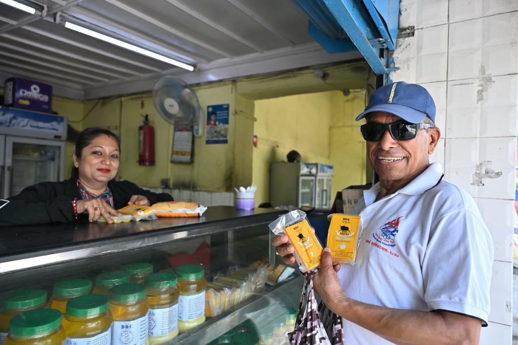 ७ महिना उत्पादन हुन्छ याक चिज, डिडिसीले भन्यो: बजारमा अभाव छैन, पर्याप्त स्टक छ