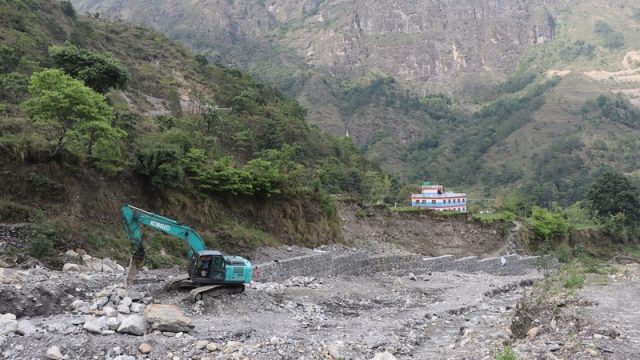 म्याग्दीको दग्नाममा पहिरो नियन्त्रण गर्न २ करोड विनियोजन, भयो ठेक्का सम्झौता