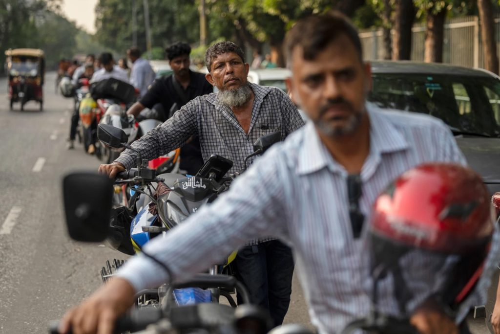 ऊर्जा मूल्यवृद्धिले बंगलादेश प्रभावित, गार्मेन्ट उद्योगको उत्पादन र निर्यात दुवै घट्यो