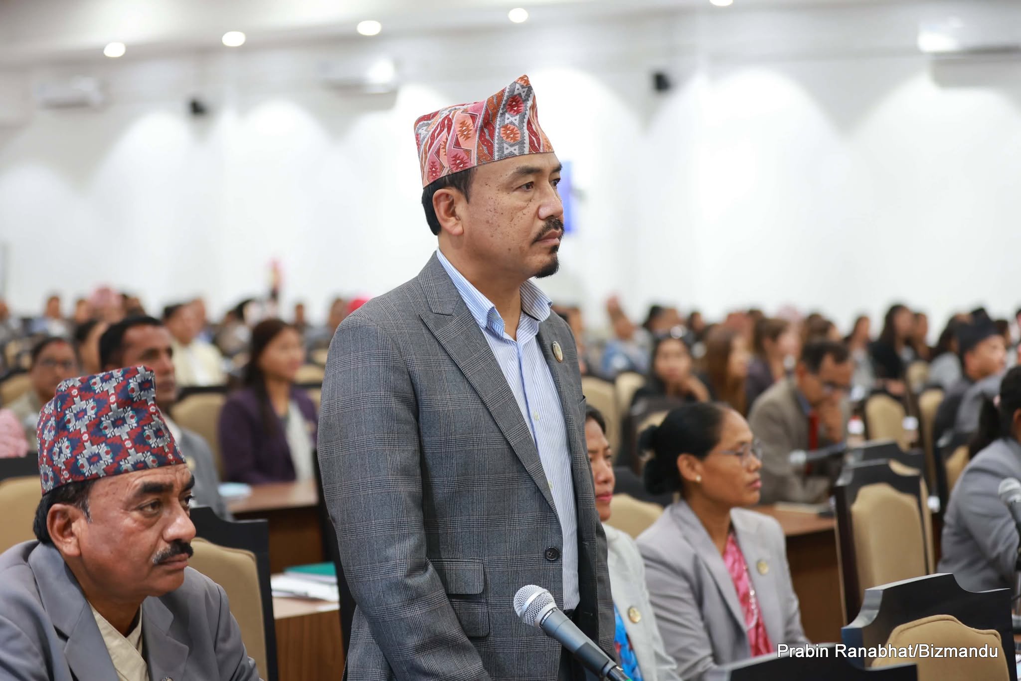 प्रतिनिधिसभाको दोस्रो अधिवेशन सुरु, विपक्षी सांसदलाई बोल्न ३/३ मिनेट समय