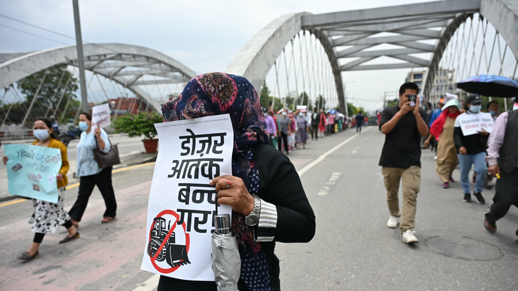 सरकारको विरुद्धमा बोलेको भन्दै कीर्तिपुरको सुकुम्बासी होल्डिङ सेन्टरबाट एक युवा पक्राउ, म्याद थप्दै