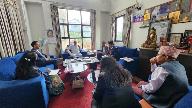 असिम शाहको कार्यदल पूर्वराष्ट्रपति निवासमा, संविधान संशोधनबारे यादव र भण्डारीले के सुझाव दिए?