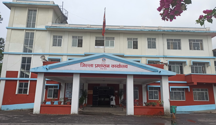 गृहमन्त्रीको अम्लेटमा माछाको काँडा भेटिएको होटललाई स्थानीय प्रशासनले गर्‍यो तीन लाख जरिवाना