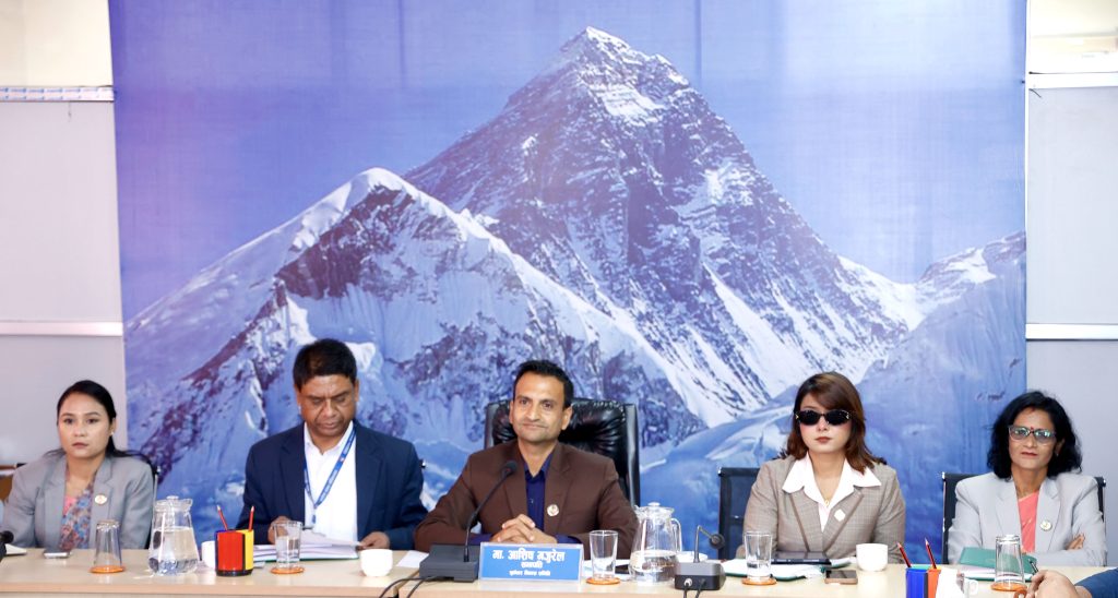 सरकारविरुद्ध रास्वपाका सांसदले मुख खोल्न थाले, ‘सत्तापक्षको भए पनि विपक्षमा बोल्नैपर्ने भयो’