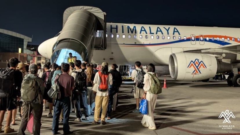 हिमालय एयरलाइन्सले थाल्यो काठमाडौं-सेन्जेन उडान, जाँदा ९८ र फर्किंदा १५७ यात्रु