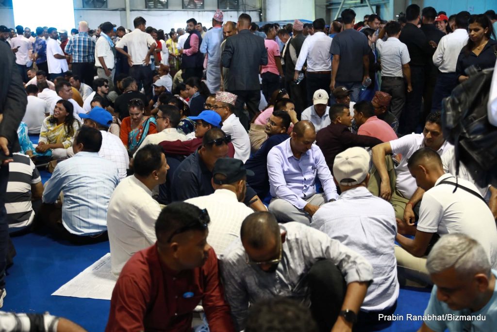 गाउँ-गाउँसम्म पुग्यो रास्वपाभित्रको असन्तुष्टि, रवि र बालेनसँग बढ्यो आक्रोश