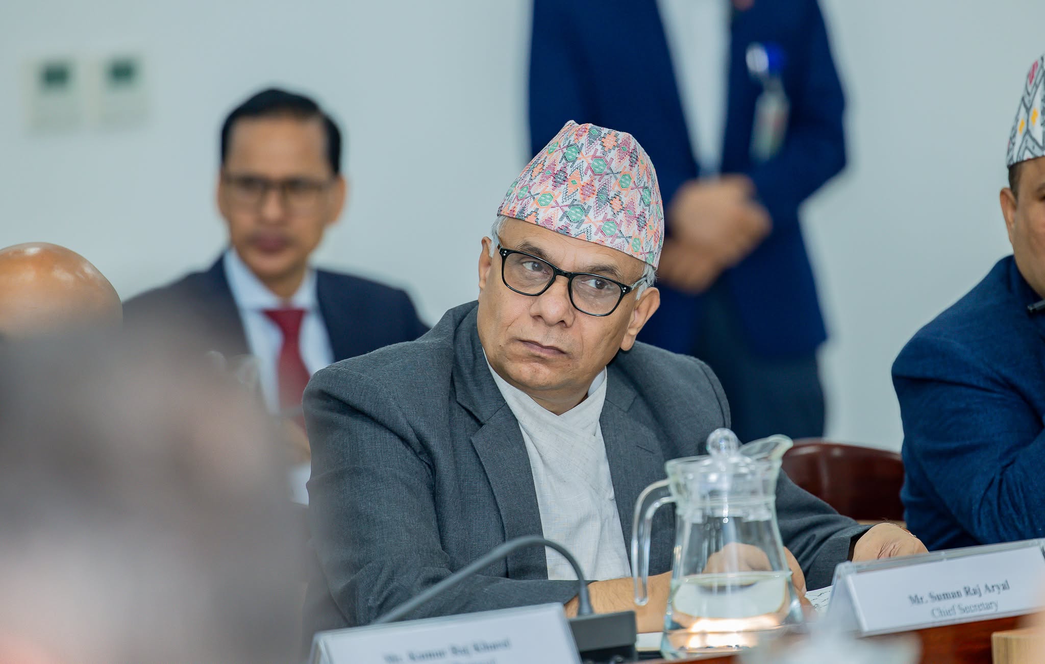 मुख्यसचिव अर्यालले चार महिनापछि गरे सचिव बैठक, विधेयक तत्काल संसद्‍मा लाने