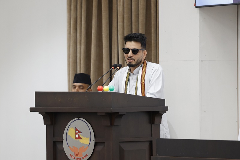 इन्जिनियरमन्त्री सुनीलको पूर्वाधार विकासमा ‘ट्याक्टिकल प्लान’, अर्को वर्ष १० खर्बको ठेक्का