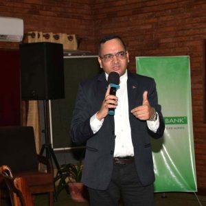'लचिलो हुनुको साटो सरकारले थुन्ने, भाँच्ने र बाँध्ने नीति लिएमा थप जटिलता आउन सक्छ'