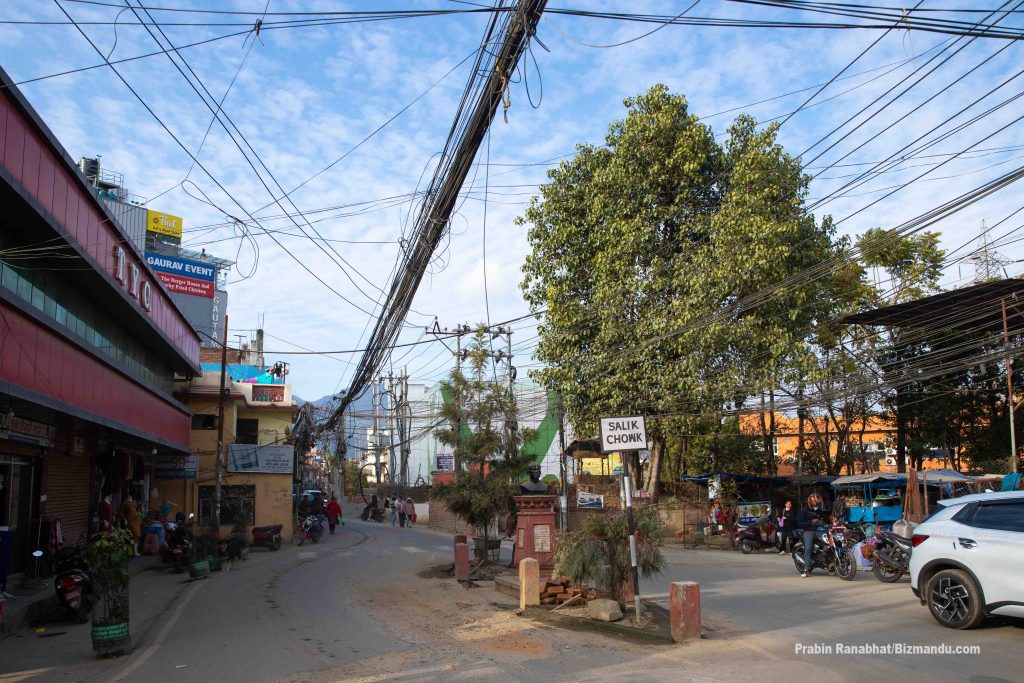 बोरिङको पानीले चल्छ स्युचाटारमा घर, तिर्खाएको बस्तीमा एआई सेन्टर!