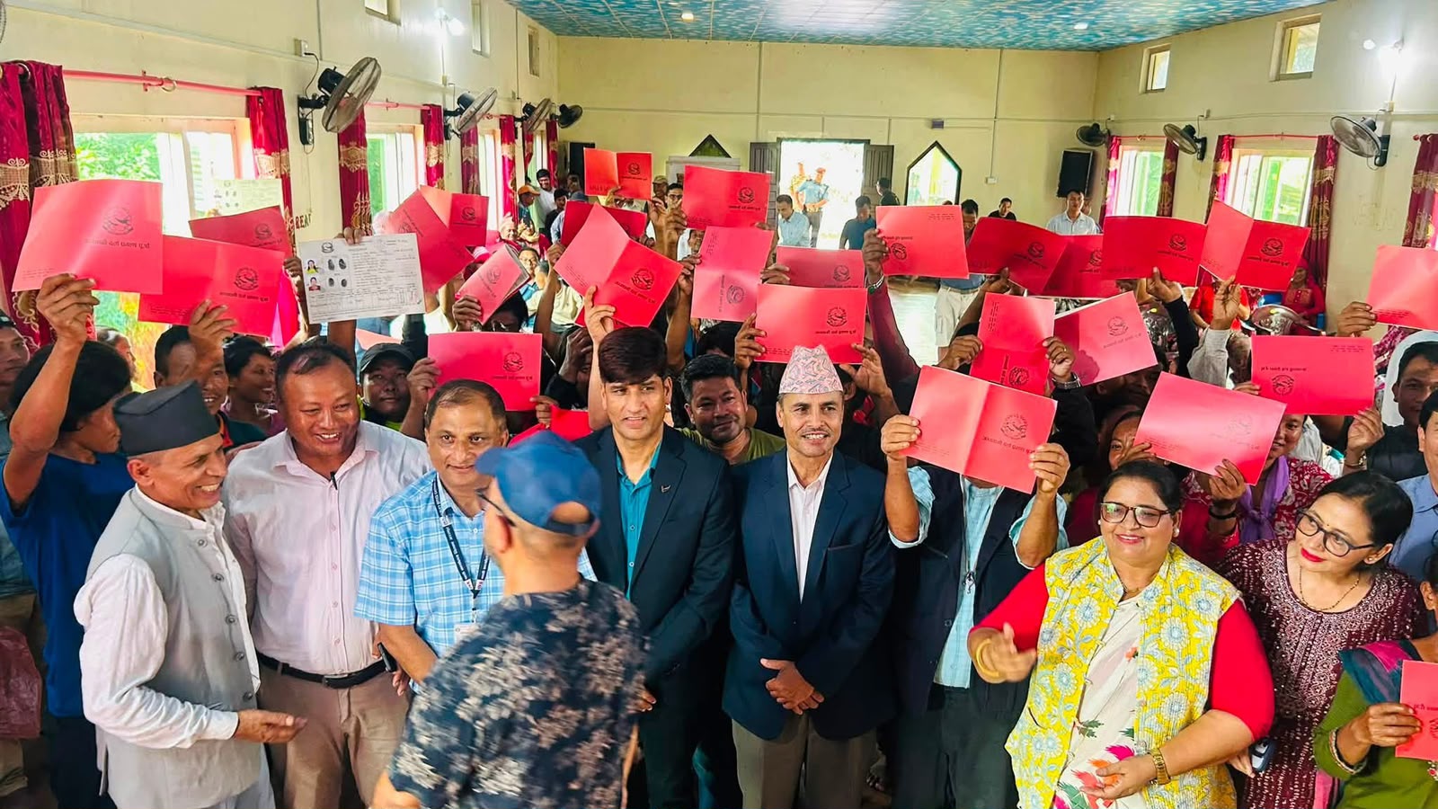 भूमिहीन परिवारलाई धमाधम लालपुर्जा, इच्छाकामनाका ३४ परिवार बने जग्गाधनी