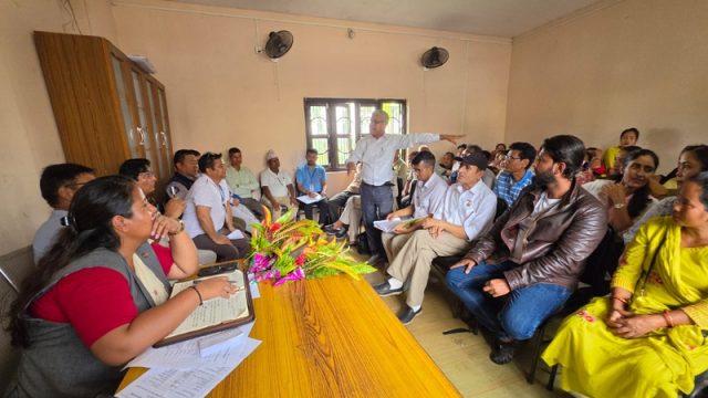 बजारमा कृत्रिम अभाव सिर्जना गरेको देखिए तत्काल खबर गर्न कृषिमन्त्री चौधरीको अनुरोध