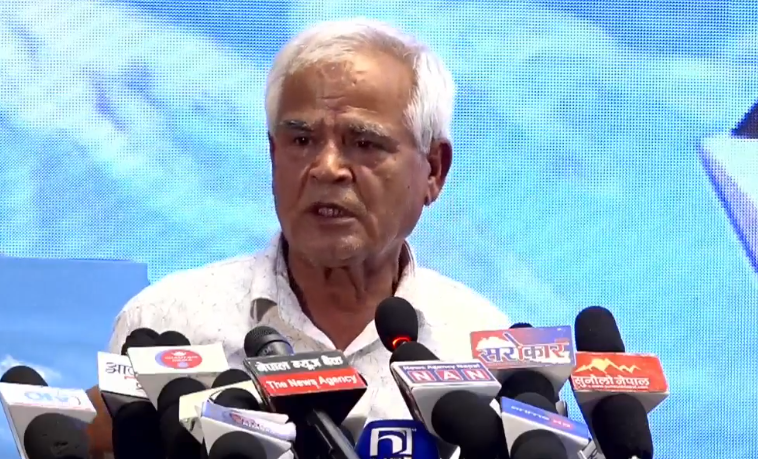कांग्रेसलाई कृष्ण खनालको प्रश्न : किसानको राजनीति गरेको भए मलको व्यवस्था गर्न सकेको खोइ?