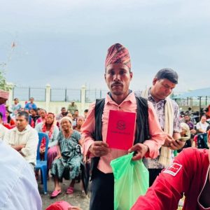 भूमिहीनले पाए प्रति परिवार साढे पाँच कट्ठा जग्गा, जनप्रतिनिधि भन्छन्- भने जति दिनुपर्छ