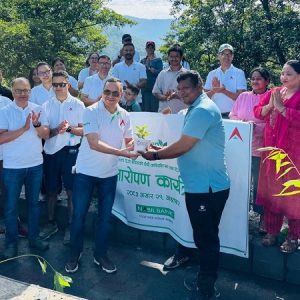 लुम्बिनी वर्ल्ड पिस फोरम र नबिल बैंकले टोखामा रोपे २०० एभोकाडोका बिरुवा