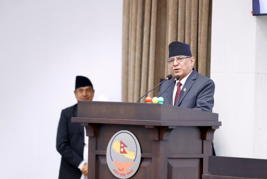 प्रचण्डले भने- सरकार कम्पास हराएको जहाज जस्तो देखियो, रविजीसँग नियमित कुरा हुन्छ
