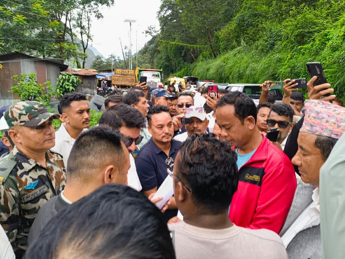 सुनिल लम्सालको अनुगमन टोलीलाई होटलमा १८ कोठाले पनि पुगेन, खर्च बेहोर्ने स्रोत खोजी