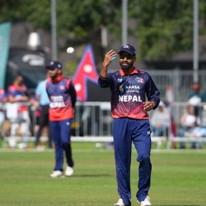 पहिलो ओभरबाटै विकेट गुमाउन थालेको नेपाल सिरिजको चौथो खेलमा पनि पराजित