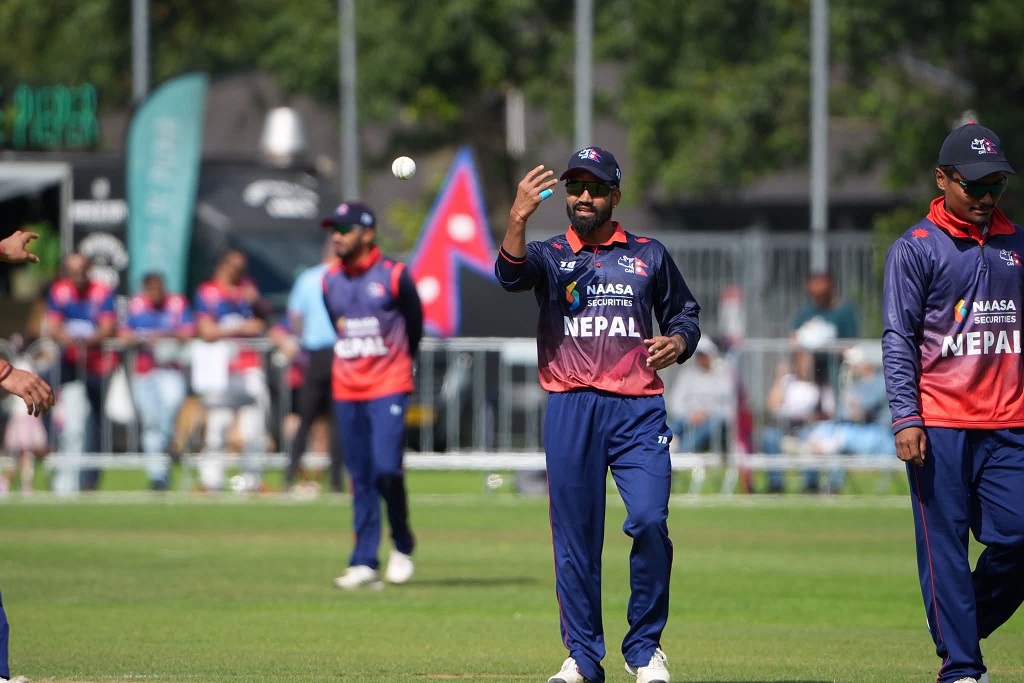 पहिलो ओभरबाटै विकेट गुमाउन थालेको नेपाल सिरिजको चौथो खेलमा पनि पराजित