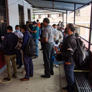 साउन १ गतेदेखि सवारी चालक अनुमति पत्रको राजस्व अनलाइनबाटै तिर्न सकिने