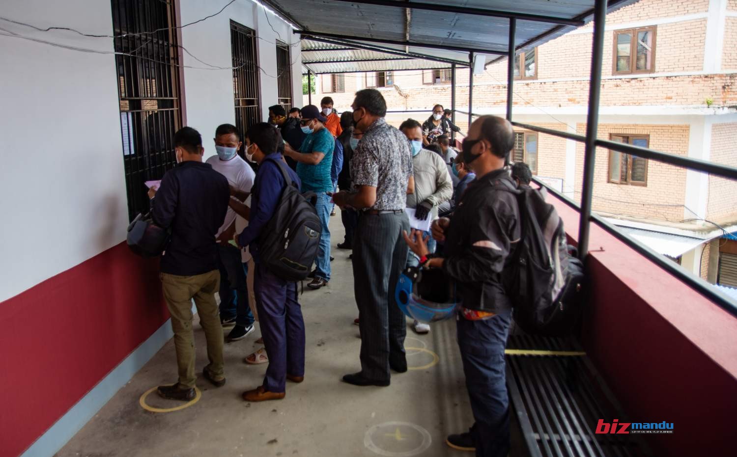 साउन १ गतेदेखि सवारी चालक अनुमति पत्रको राजस्व अनलाइनबाटै तिर्न सकिने
