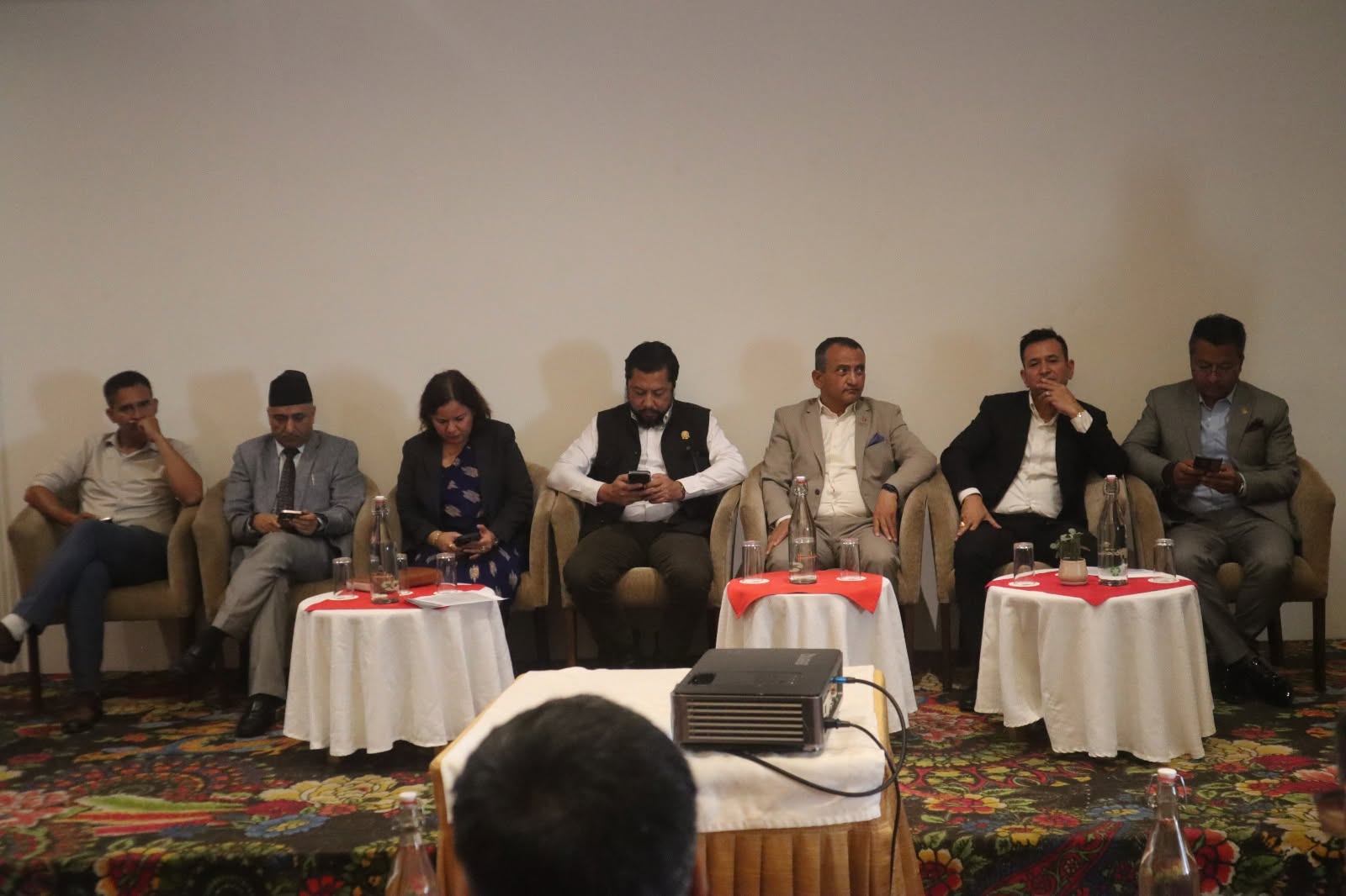 विद्युत् उत्पादनपछि व्यापारमा निजी क्षेत्रको चासो, पावर ट्रेडिङमा नीतिगत बाटो खोल्नुपर्ने जोड