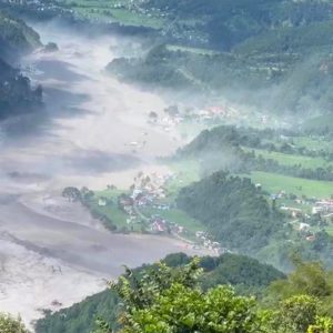 धादिङ प्रशासनले भन्यो : त्रिशूली नदी आसपास नजानू, आवश्यक सावधानी अपनाउनु