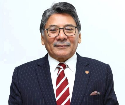 हिमालयन बैंकको अध्यक्षबाट प्रचण्डबहादुर बाहिरिए, इमेलबाट पठाए राजीनामा, पूर्वमुख्यसचिव आउने