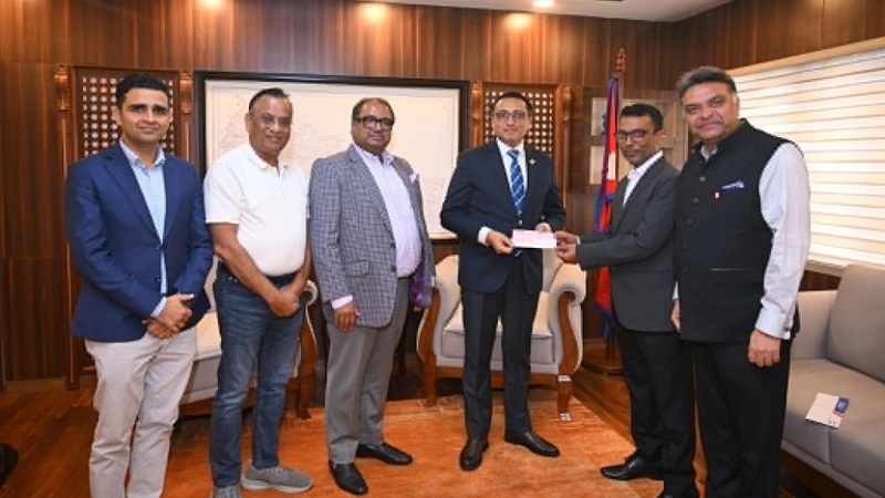 अर्घाखाँची सिमेन्टले सरकारलाई दियो १ करोड ११ लाख, ‘कठिन समयमा उभिनु हाम्रो कर्तव्य हो’