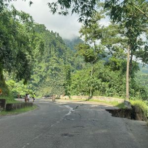 कृष्णभीरमा अस्थायी संरचना बनाएर सडक खुलाउन असम्भव, दीर्घकालीन बाटो बन्ने छैन यकिन