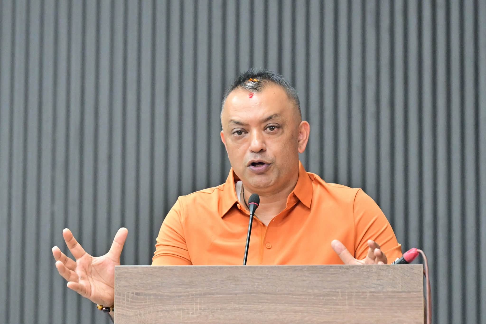 गगनले भने- पार्टीको महाधिवेशन प्रक्रिया सुरु भयो, अन्तिम मिति तलमाथि नहुने गरी तालिका आउँछ