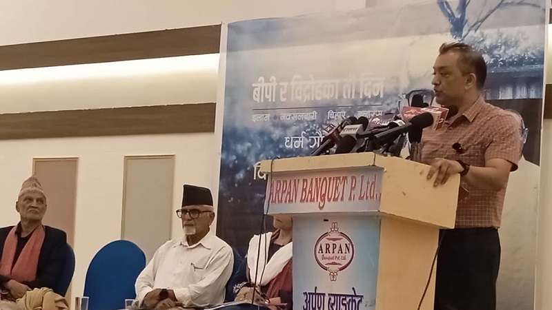 गगनको कटाक्ष : पाँचपटक प्रधानमन्त्री बनेको मान्छे पनि छैटौँपटक बन्न नपाएर दिग्दार छ