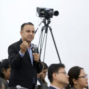 मनिष झाले बालेनलाई भने- नियत सफा भए पनि ढंग देखिएन, निजी क्षेत्रलाई तर्साउन बन्द गरौं