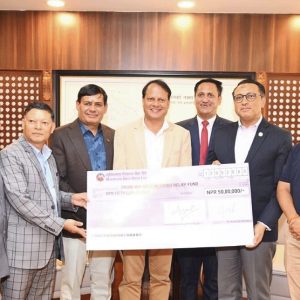 मुक्तिनाथ विकास बैंकले बाढी पीडितको राहतका लागि सरकारलाई दियो ५० लाख रुपैयाँ