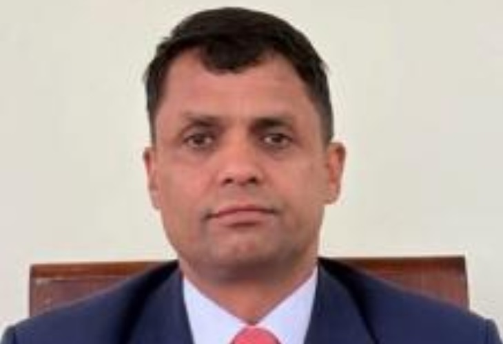 काठमाडौं महानगरमा सरोजको अवकाशपछि पोखराबाट ल्याइए अर्याल, ३ सहसचिवको सरुवा