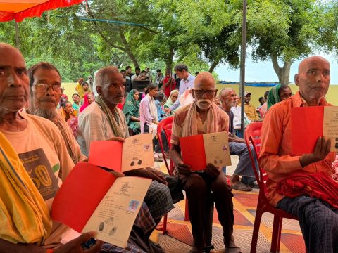 रुपन्देहीको रोहिणीमा नापी भएको ५८ वर्षपछि लालपुर्जा, २७१ परिवार बने जग्गाधनी