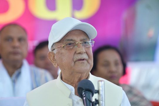 ओलीले आफ्नै विश्वास पात्रप्रति गरे ‘तुच्छ’ टिप्पणी, कसलाई भने ‘आवारा’?