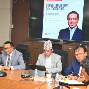 आइटी उद्यमीसँग अर्थमन्त्री वाग्लेको छलफल, प्रतिनिधिले उठाए जनशक्ति अभावको समस्या