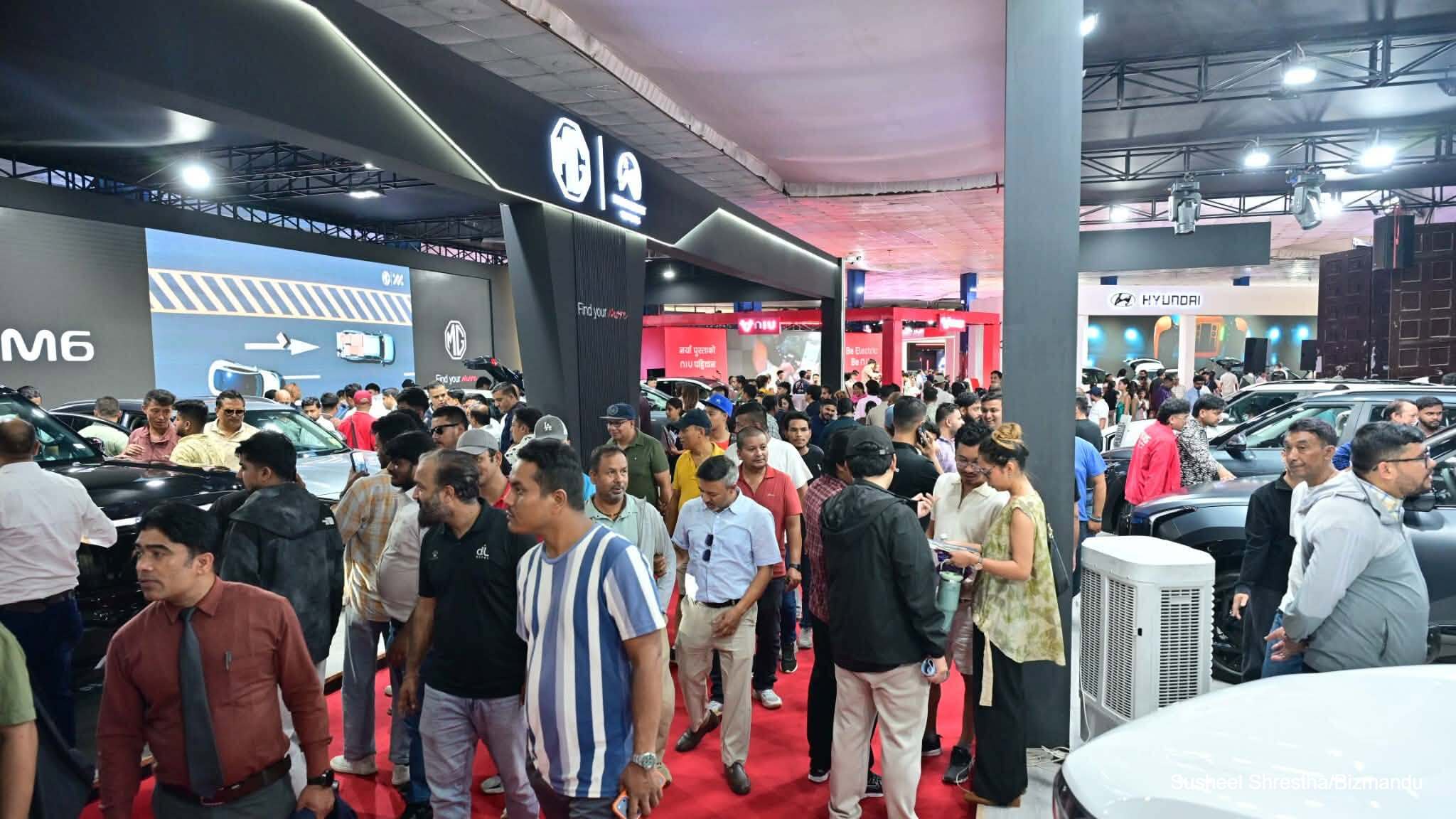 नाइमा मोबिलिटी एक्स्पोमा घुइँचो कायमै, वर्षाका बीच २२ हजारभन्दा धेरैले गरे अवलोकन