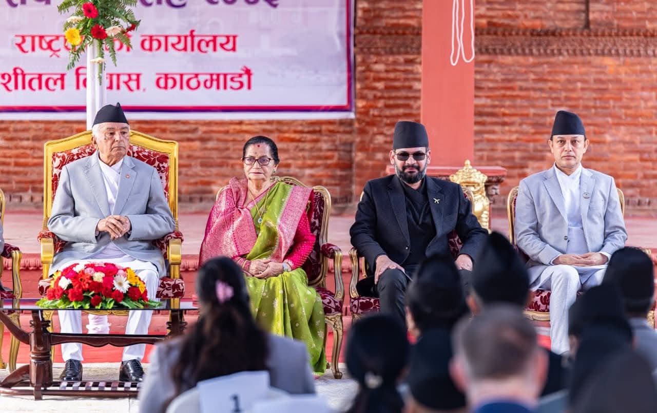संविधान दिवसको अवसरमा प्रधानमन्त्री शाह शीतल निवासमा आयोजित कार्यक्रममा भए सहभागी