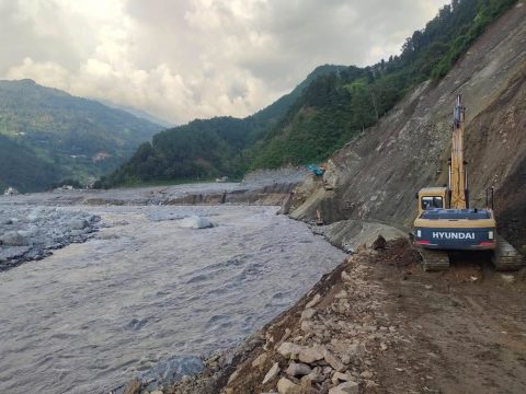 गल्छी-बेत्रावती सडक बाढीले बगाएको एक महिनापछि भोलिदेखि सञ्चालनमा आउने